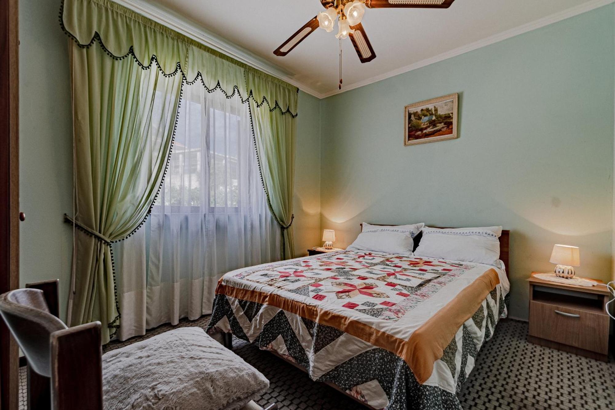 Family Friendly Apartments With A Swimming Pool Zavalatica, Korcula - 183 Eksteriør bilde