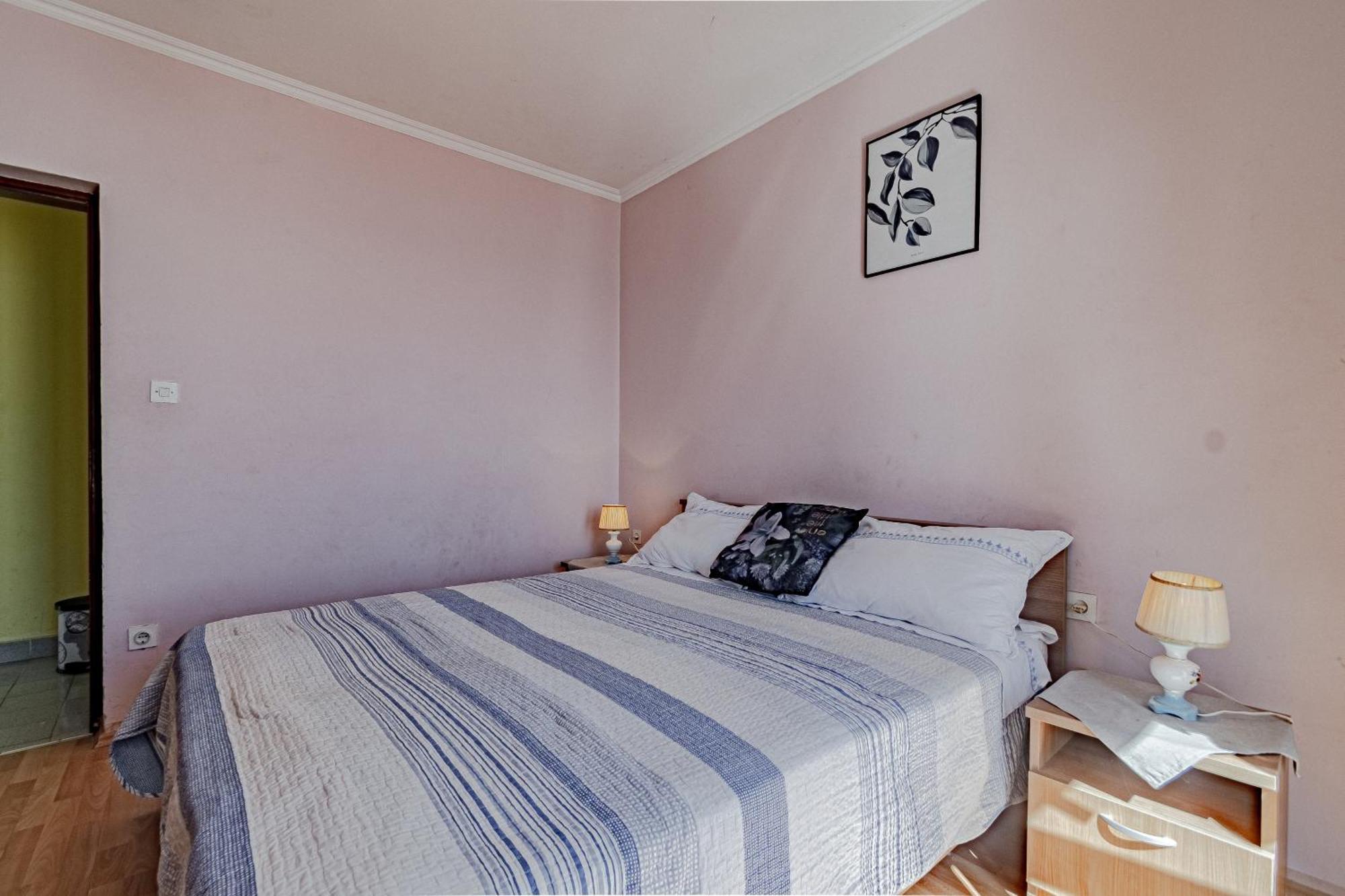 Family Friendly Apartments With A Swimming Pool Zavalatica, Korcula - 183 Rom bilde