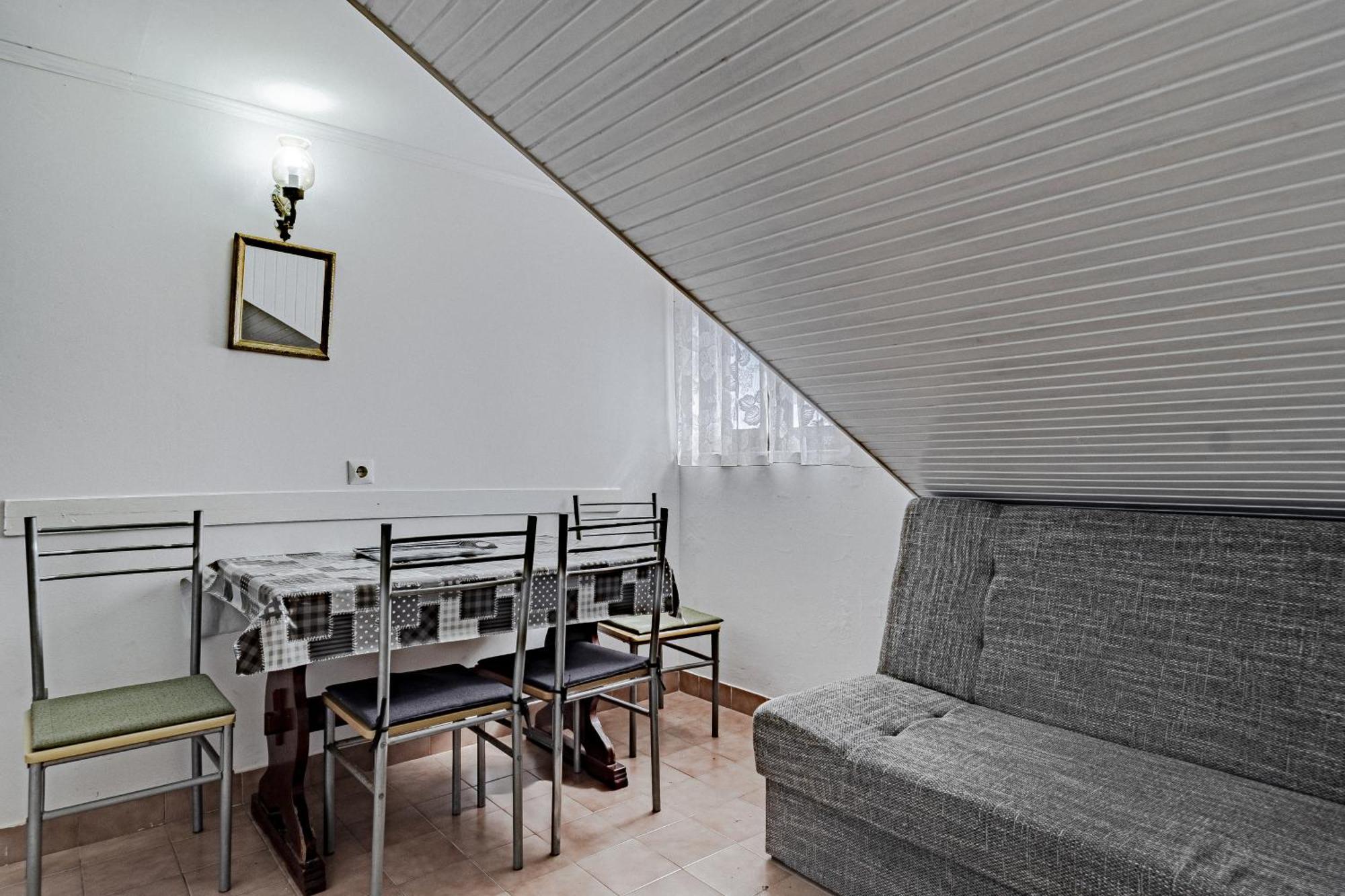 Family Friendly Apartments With A Swimming Pool Zavalatica, Korcula - 183 Rom bilde