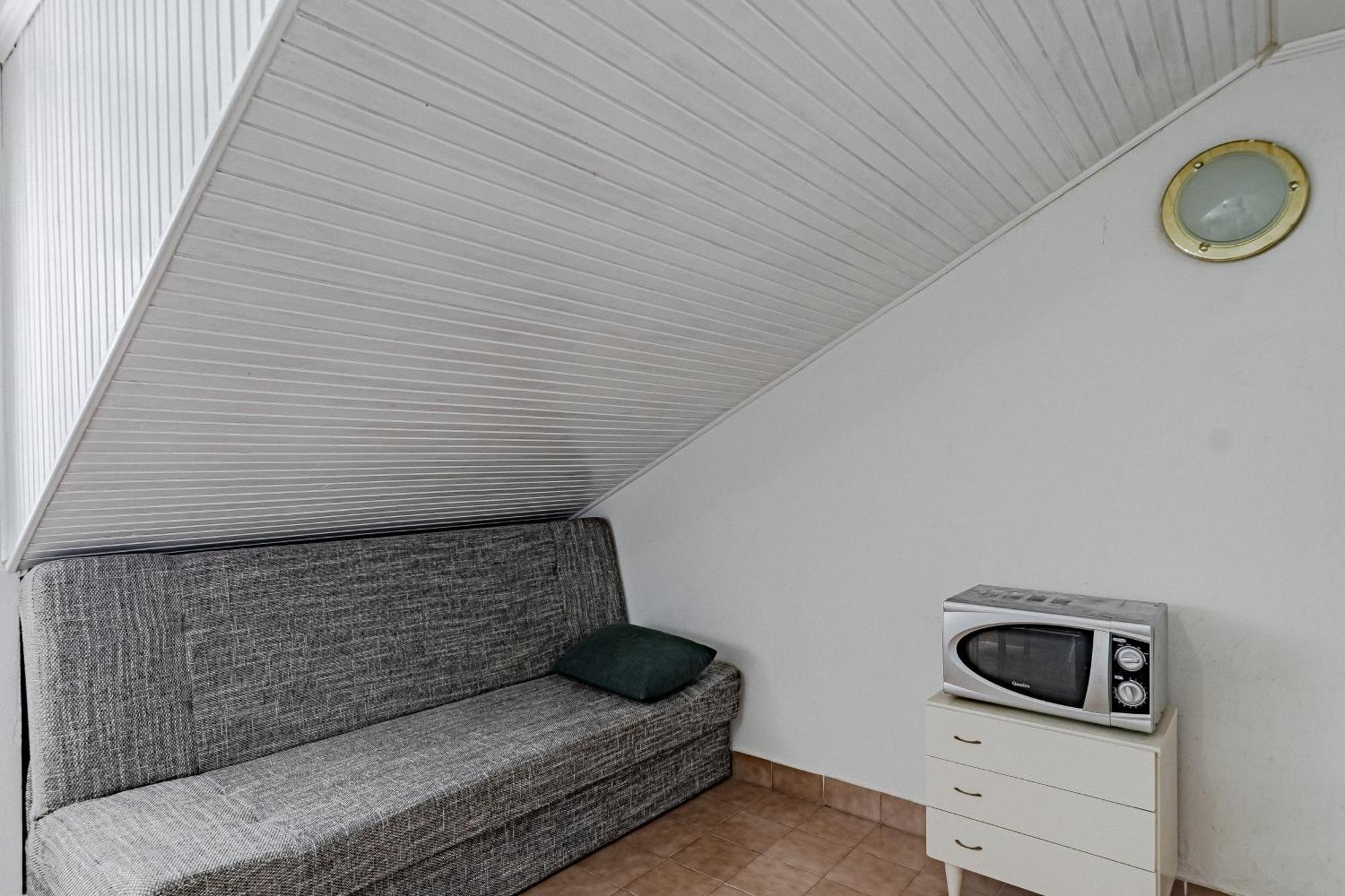 Family Friendly Apartments With A Swimming Pool Zavalatica, Korcula - 183 Rom bilde